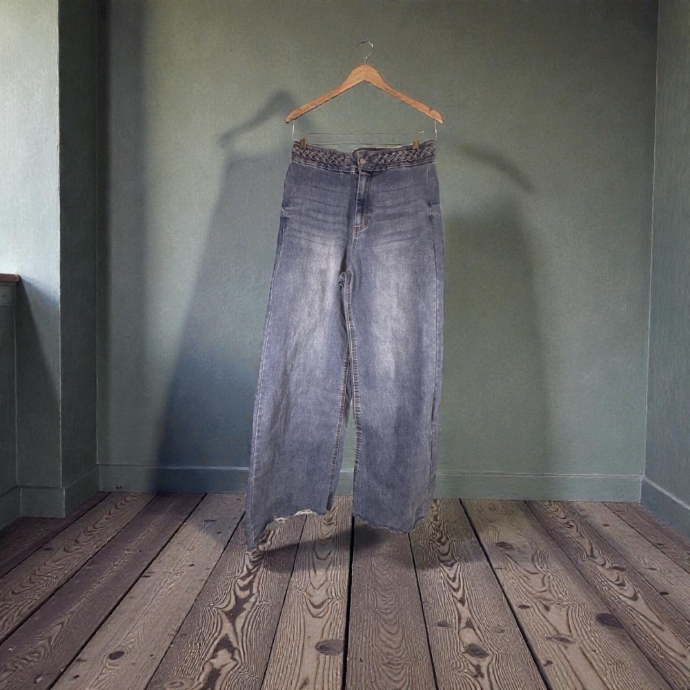 OAT New York High Rise Wide Leg Jeans Size 8/29 Light Wash Denim Frayed Raw Hem